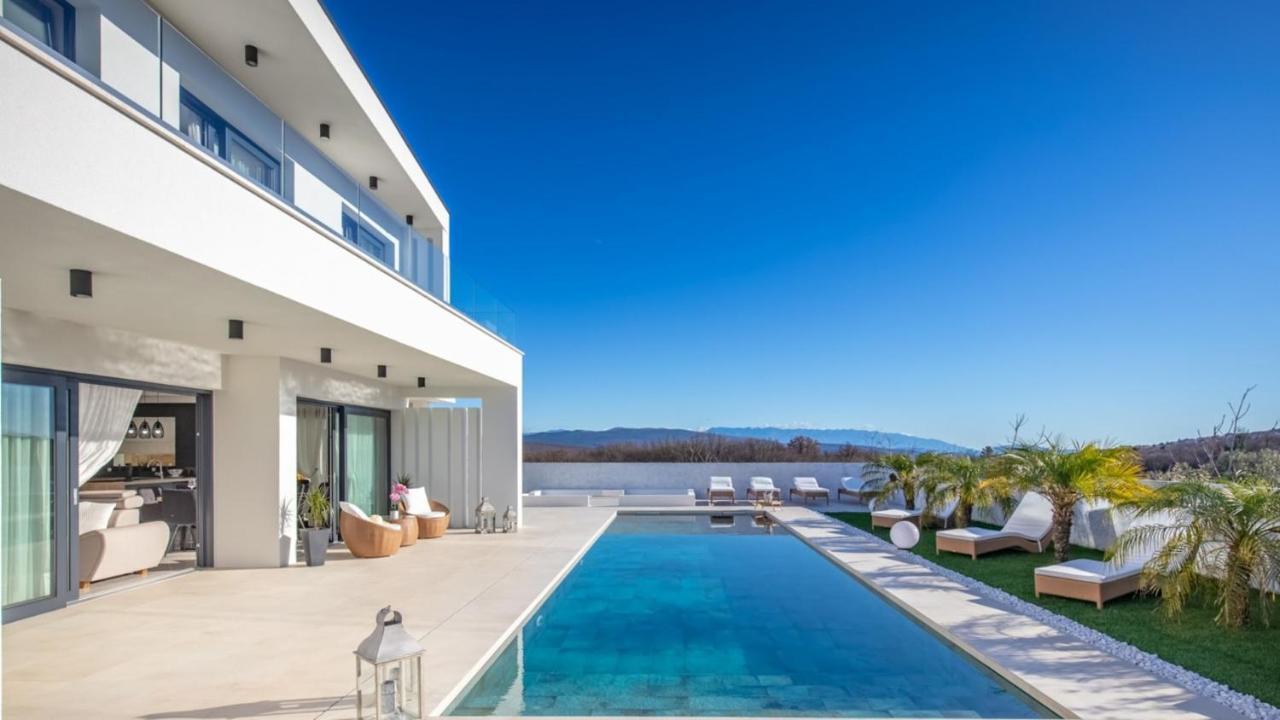 Villa Milly Vrh  Kültér fotó